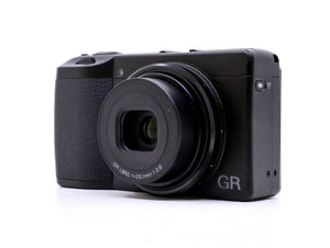 Ricoh GR IIIx - segunda mano - excelente estado - foto principal - SKU 3792220 - Camera Market
