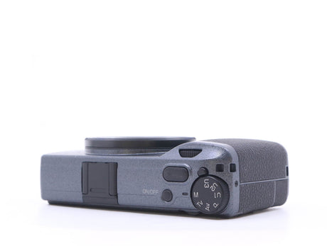 Ricoh GR III - segunda mano - excelente estado - detalle 3 de 4 - SKU 3717847 - Camera Market