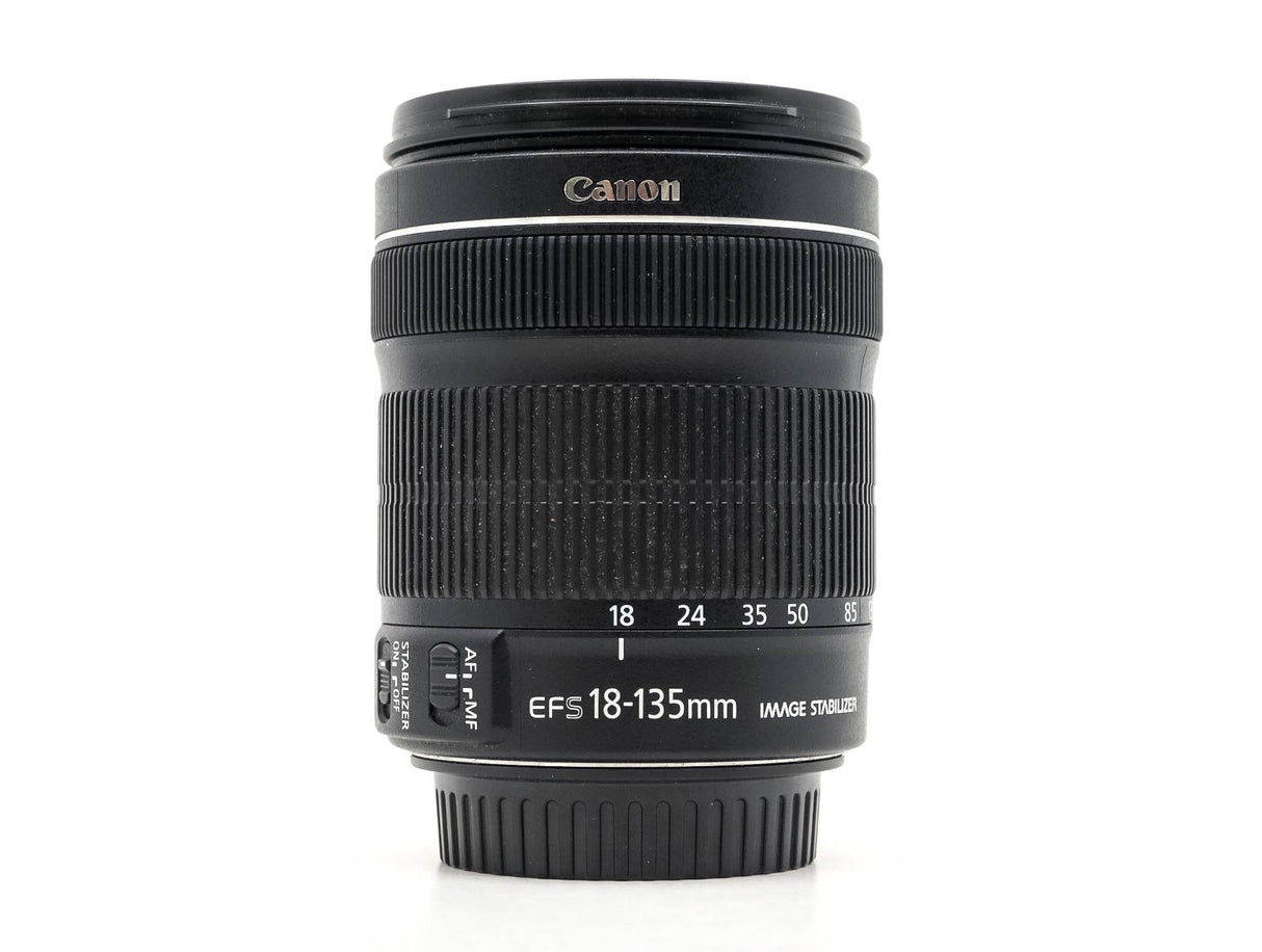 Canon EF-S 18-135mm f/3.5-5.6 IS STM