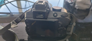 NIKOND330069d6d6e0-4210-4007-b799-7d2c0d880840