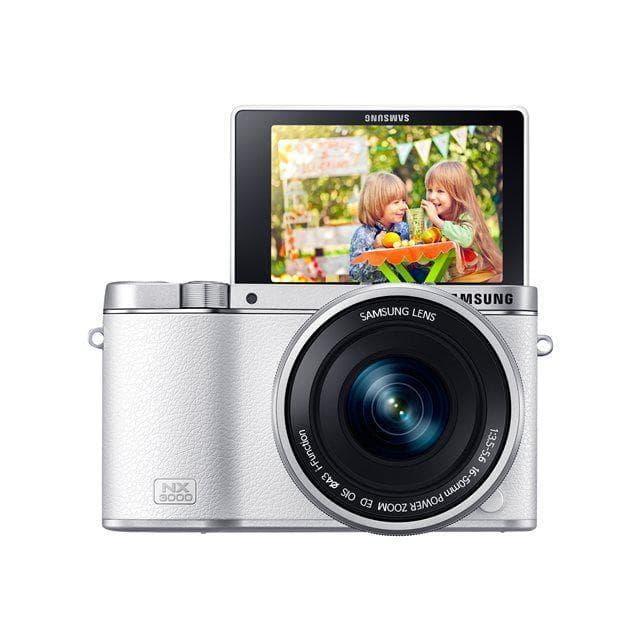 NX3000 - White + Samsung NX 16-50mm f/3.5-5.6 Power Zoom ED OIS + 50-200mm f/4.0-5.6 ED OIS III f/3.5-5.6 + f/4-5.6 · imagen principal