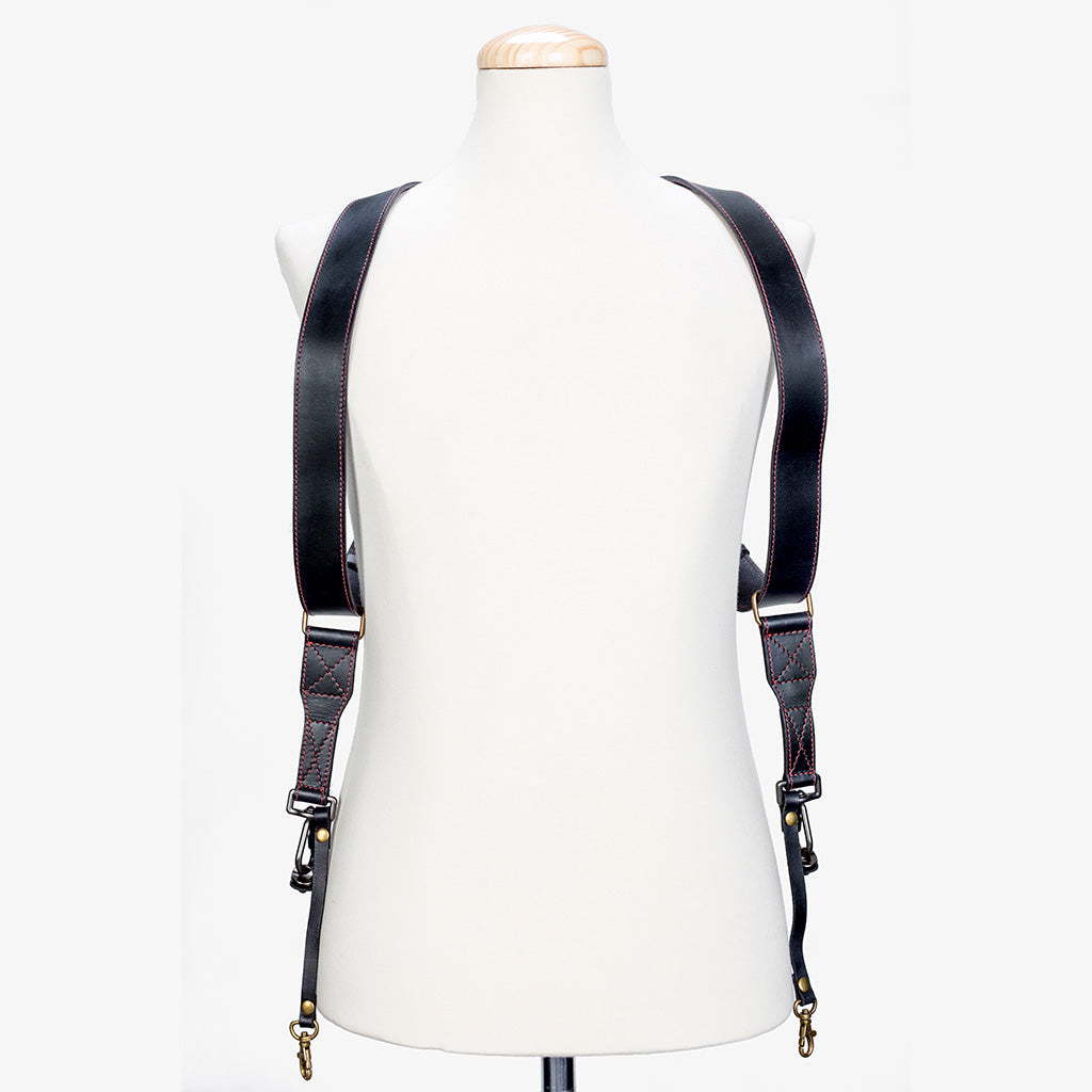 Tokyo #501 - Black & Red dual leather camera strap · imagen principal