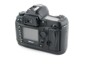 Nikon D70s (Cuerpo)