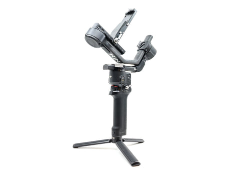DJI RS 4 Pro Combo