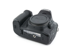 Canon EOS 80D + BG-E14