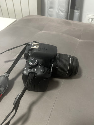 Cannon Rebel T4i2215e764-c950-4068-82f8-b2a88cee2b42