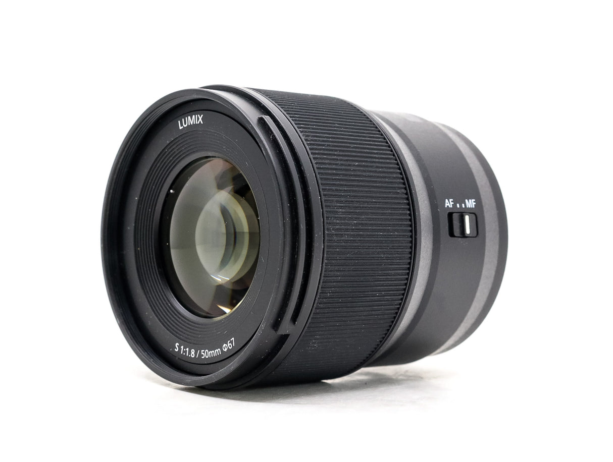 Panasonic Lumix S 50mm f/1.8 - segunda mano - excelente estado - foto principal - SKU 3718374 - Camera Market