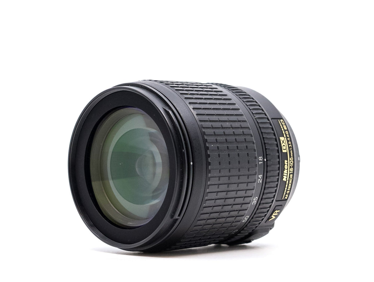 Nikon AF-S DX Nikkor 18-105mm f/3.5-5.6G ED VR - segunda mano - excelente estado - detalle 3 de 6 - SKU 3794231 - Camera Mark