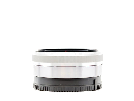 Sony E 16mm f/2.8