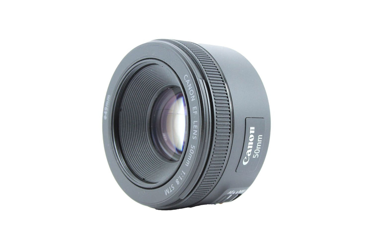 Canon EF 50mm f/1.8 STM - segunda mano - excelente estado - detalle 3 de 4 - SKU 3716332 - Camera Market