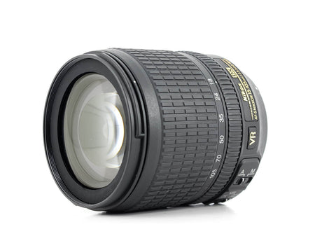 Nikon AF-S DX Nikkor 18-105mm f/3.5-5.6G ED VR - segunda mano - excelente estado - detalle 4 de 6 - SKU 3796711 - Camera Mark