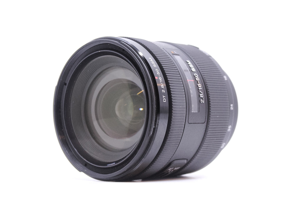 Sony DT 16-50mm f/2.8 SSM - Sony A fit - segunda mano - excelente estado - detalle 4 de 5 - SKU 3703872 - Camera Market