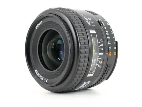 Nikon AF Nikkor 35mm f/2D - segunda mano - excelente estado - detalle 4 de 4 - SKU 3714754 - Camera Market