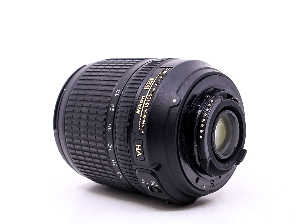 Nikon AF-S DX Nikkor 18-105mm f/3.5-5.6G ED VR - segunda mano - excelente estado - detalle 6 de 6 - SKU 3712365 - Camera Mark