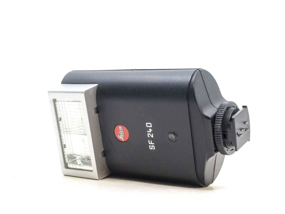 Leica SF 24D Flash · imagen principal
