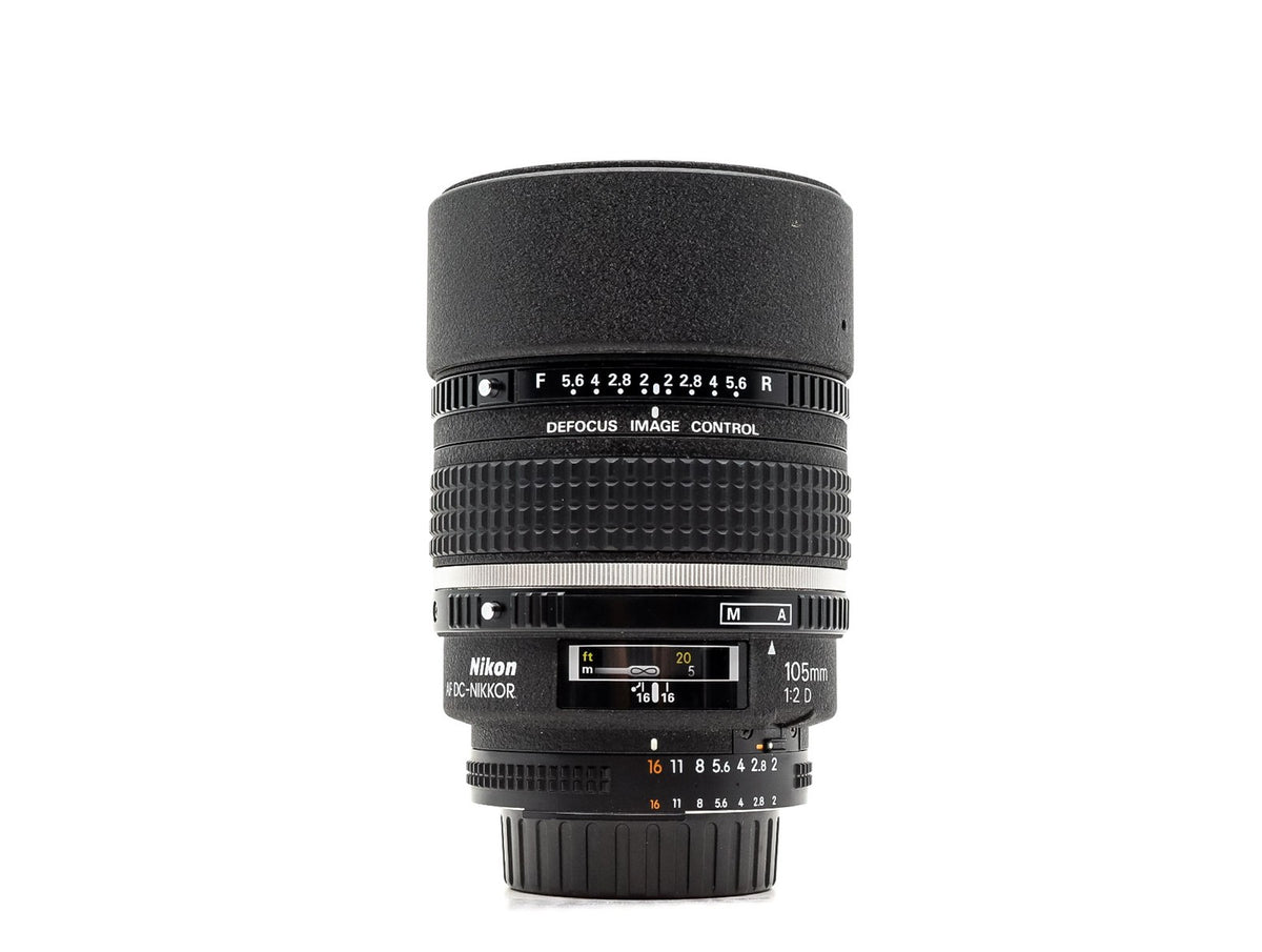Nikon AF DC Nikkor 105mm f/2D · imagen principal