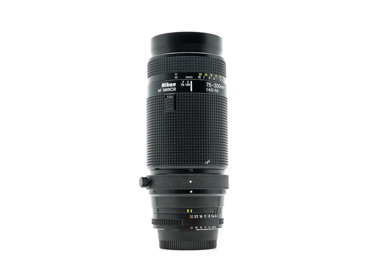 Nikon AF Nikkor 75-300mm f/4.5-5.6 · imagen principal