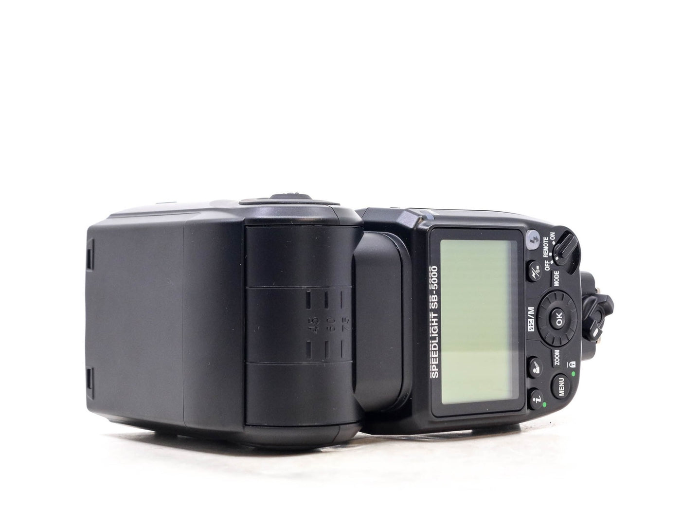 Nikon SB-5000 AF Speedlight · imagen principal