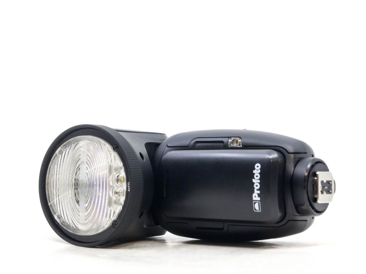 Profoto A10 AirTTL-N Studio Light Off-Camera Kit - Nikon Dedicated · imagen principal