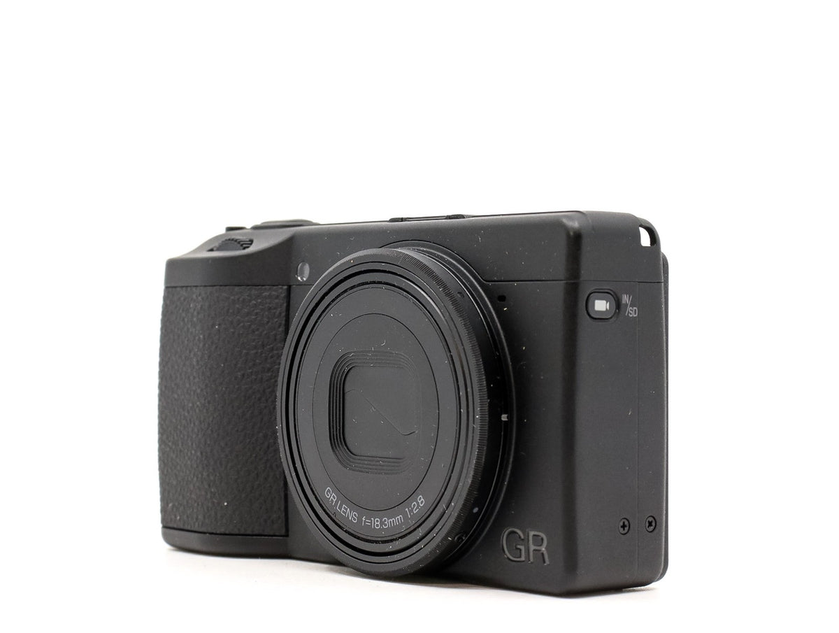 Ricoh GR IV Monochrome · imagen principal