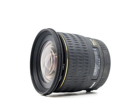 Sigma 28mm f/1.8 EX DG Macro - Sigma SA Fit