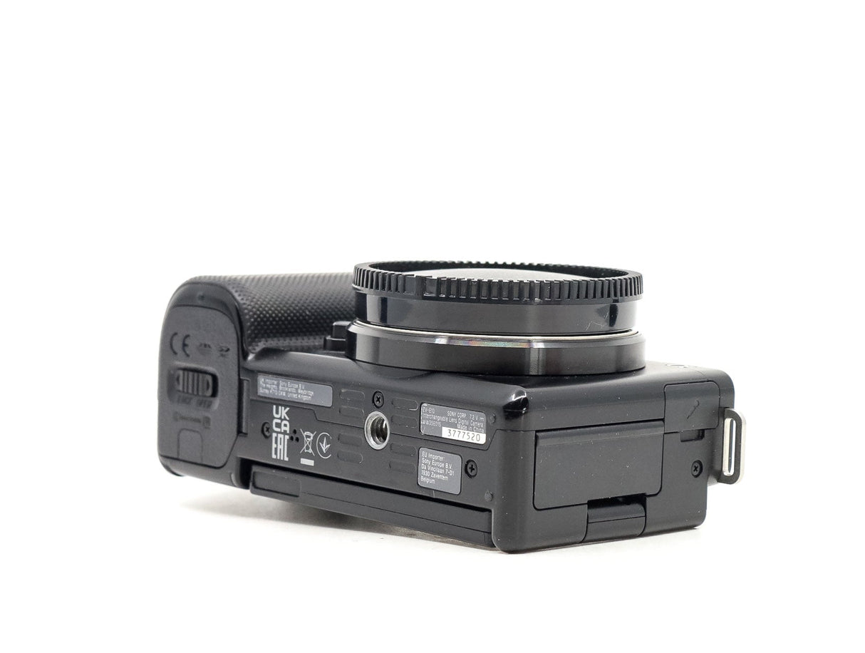 Sony ZV-E10 - segunda mano - excelente estado - detalle 2 de 4 - SKU 3718642 - Camera Market