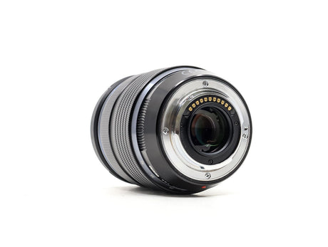 Olympus M.Zuiko Digital ED 12-40mm f/2.8 PRO - segunda mano - excelente estado - detalle 3 de 3 - SKU 3732021 - Camera Market