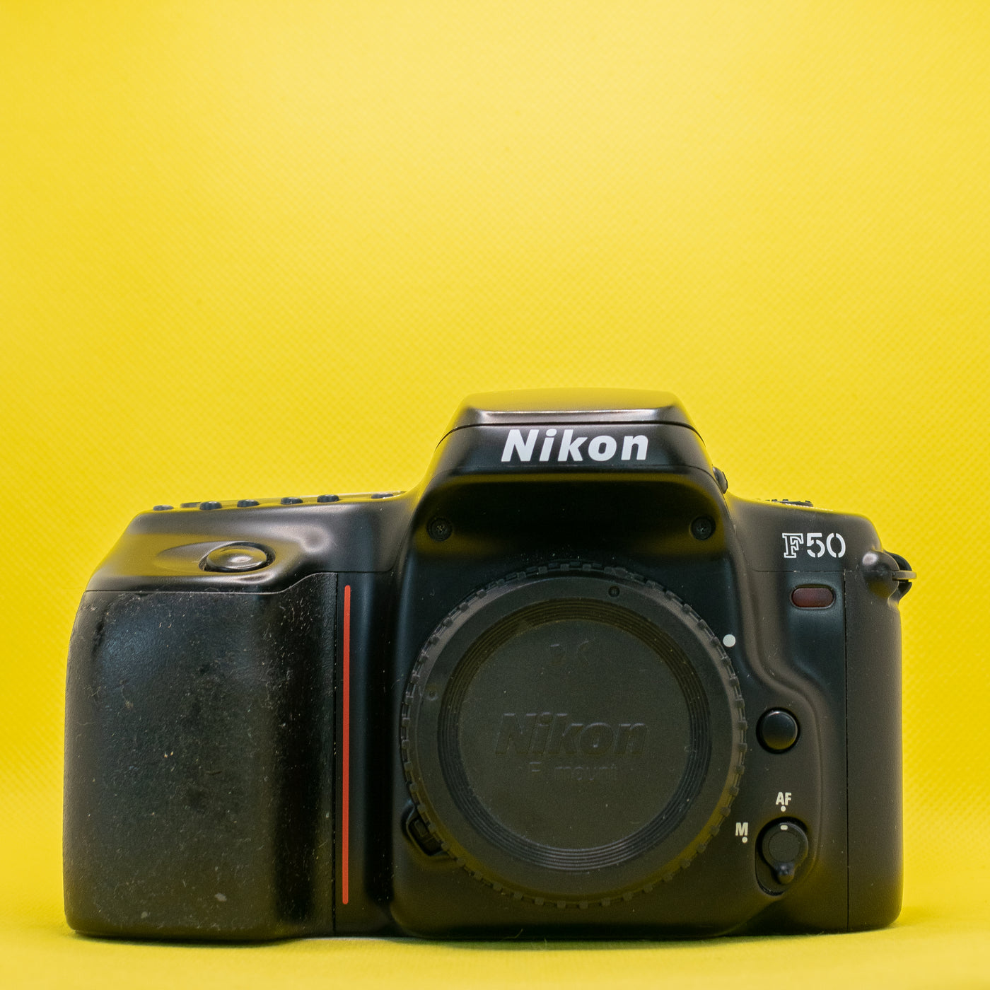 Nikon F50 (Cuerpo) - Cámara Analógica Reflex de 35mm (SLR) · imagen principal