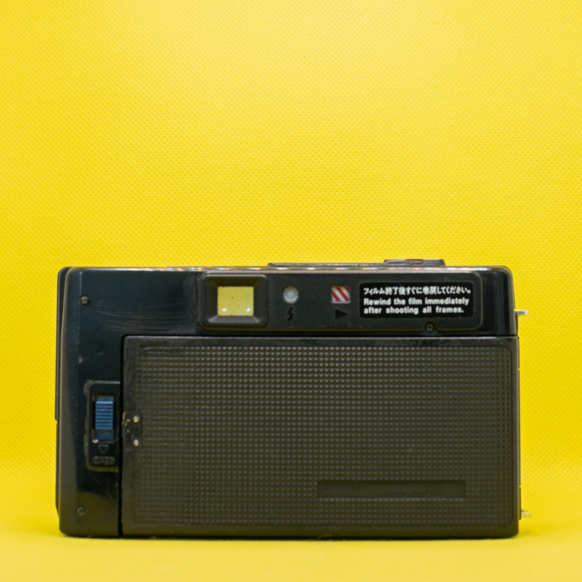 Discover the magic of the Canon AF35M - Analog Camera 📷